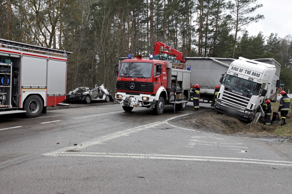 Wypadek na drodze krajowej nr 19