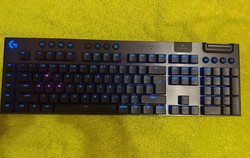 Logitech G915X Lightspeed, przepiękna klawiatura z potężną baterią i jeszcze potężniejszą ceną [RECENZJA]