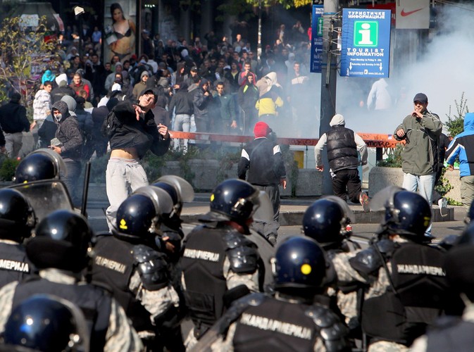 Zadyma podczas marszu równości