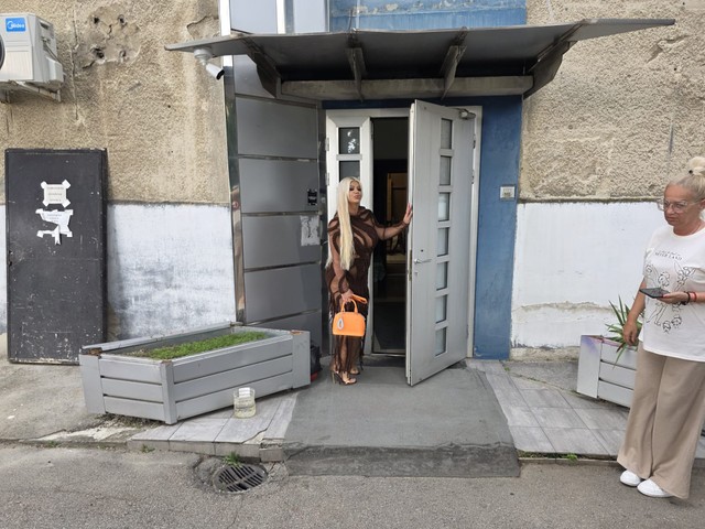 Dara Bubamara na snimanju "Zvezda Granda"