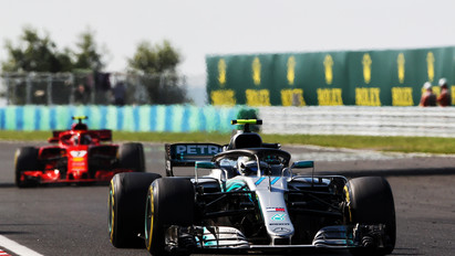 A Mercedes vitte a prímet az F1-nyitányon: íme az Ausztrál Nagydíj időmérőjének végeredménye