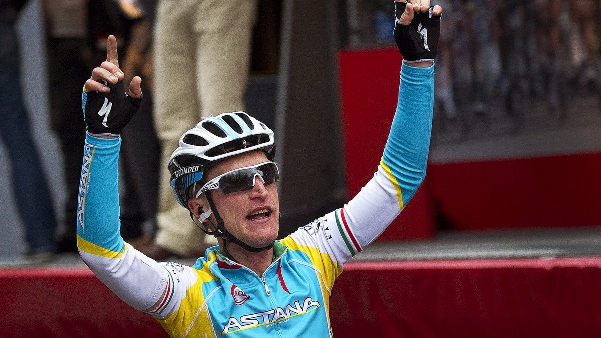 Włoch Enrico Gasparotto z ekipy Astana wygrał w holenderskim Valkenburgu klasyk kolarski Amstel Gold Race. Po zaciętym finiszu pod górę wyprzedził Belga Jelle Vanenderta oraz zwycięzcę ubiegłorocznego Tour de Pologne Słowaka Petera Sagana.