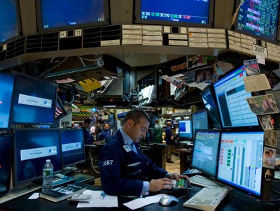 Banki z Wall Street zarabiają miliony na rosyjskich papierach dłużnych