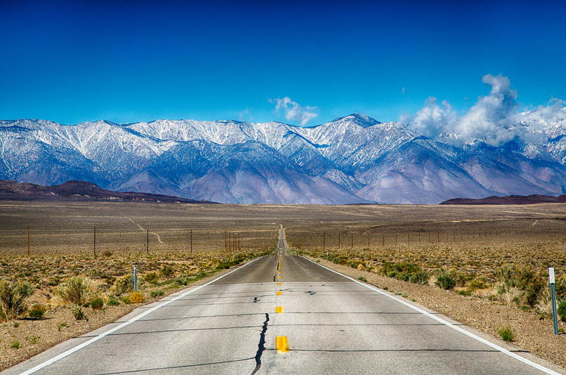 3. USA - 7,2 pkt. Droga w regionie łańcucha górskiego Sierra Nevada w Kalifornii