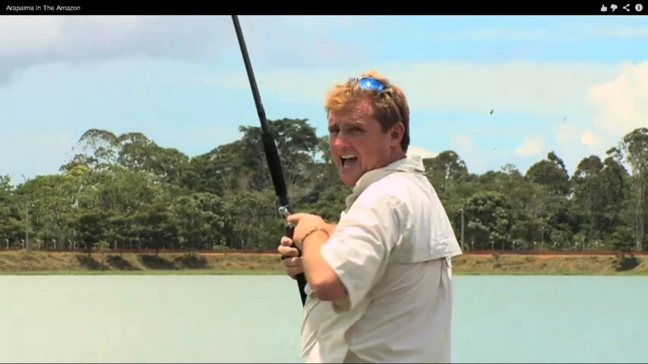 Stiv peca na reci Amazon