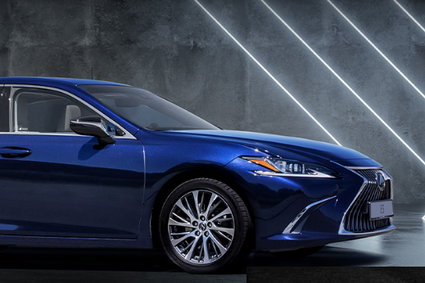 LEXUS ES300h – nowa definicja sedana