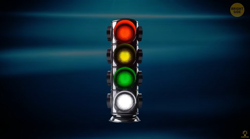 Semafor sa četiri svetla