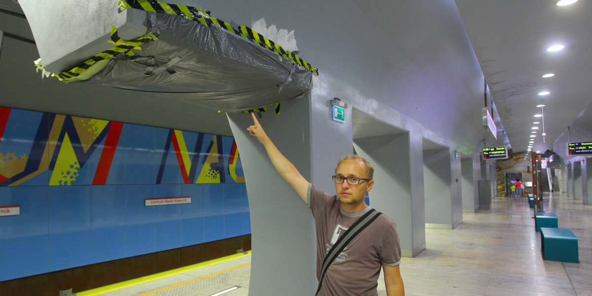 metro tynk CENTRUM NAUKI KOPERNIK stacja odbada ściana