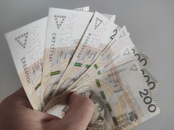 Ważny komunikat ZUS. Te osoby będą musiały odebrać emeryturę na poczcie