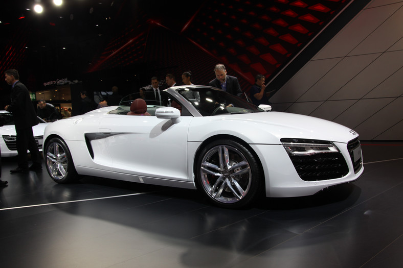 Audi R8 (Paryż 2012)