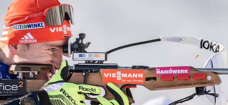 PŚ w biathlonie. Triumf Kuehna w sprincie, pierwsze punkty Guzika