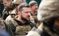 Dostawy amunicji na Ukrainę spowolnione - to efekt wojny Izraela z Hamasem. Zełenski: Takie jest życie