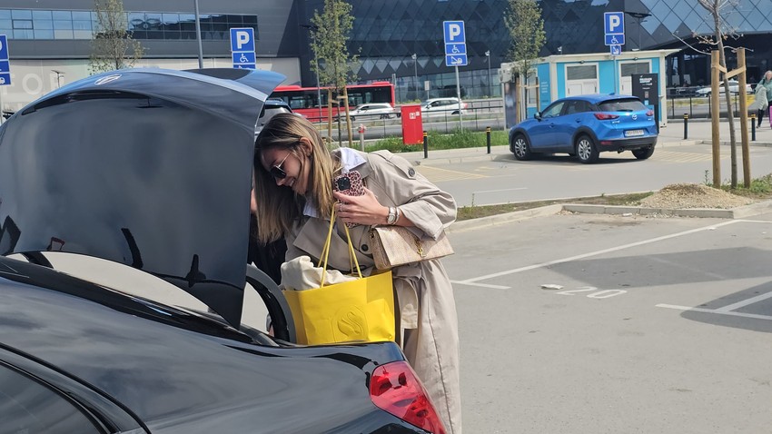 Breskvica na aerodromu