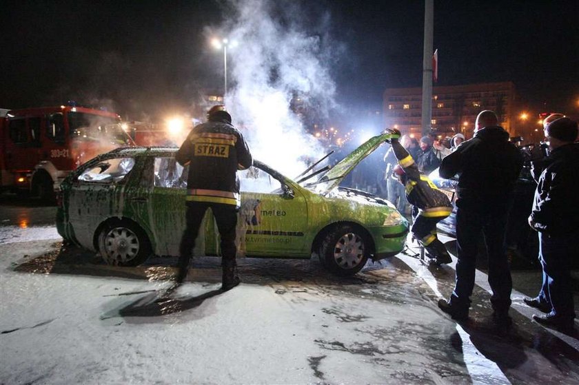 Po zamieszkach TVN stracił 2 mln zł, a policja...