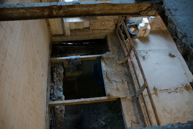 Warszawski wieżowiec Prudential od środka