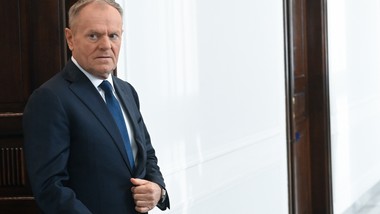 tajne posiedzenie sejmu. "same konkrety" tuska, "przerażeni" politycy