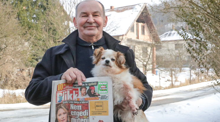 Csoma Barnabás a legnagyobb nyereményt, az egymillió forintot vitte el, kiskutyája is boldog tőle /Fotó: Grnák László