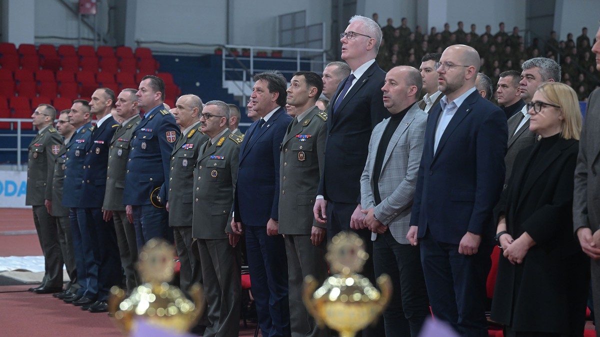 Ministar Gašić prisustvovao obeležavanju Dana vojnog sporta