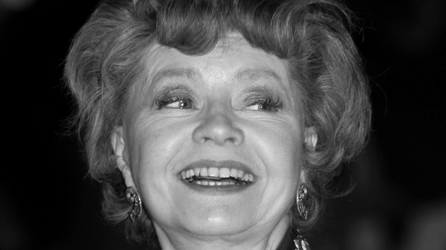 Na archívnej snímke z 28. novembra 2005 anglická herečka Prunella Scales.