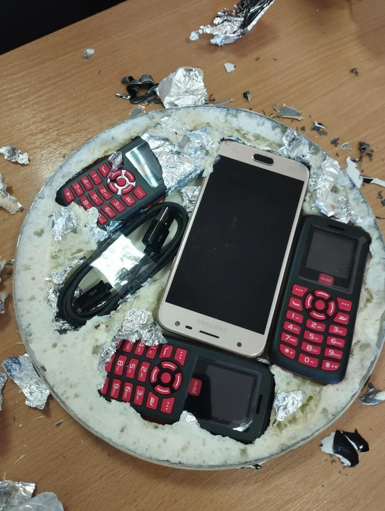 Pronađeni telefoni na dnu šerpe 