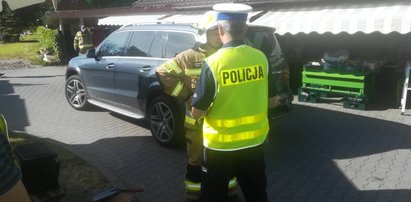 Tragedia w Jastarni. 2-letnia dziewczynka zginęła na parkingu przed sklepem. Wszystko widział jej tata...