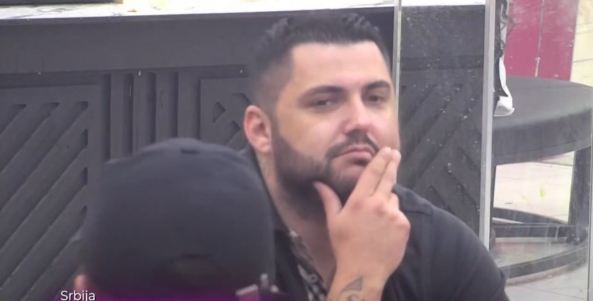 Stanija ušla u Elitu 9: Asmin se skamenio  kada je video, Majinu reakciju svi komentarišu