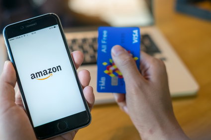 Rewolucyjna oferta w Amazonie. Darmowy abonament komórkowy dla klientów