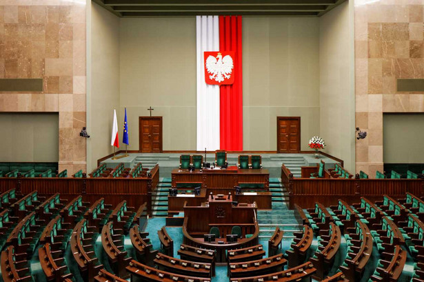 Jakie partie weszłyby do Sejmu? Najnowszy sondaż