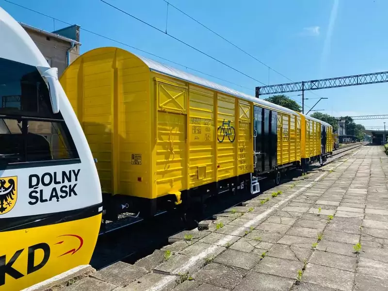 Koleje Dolnośląskie wprowadziły wagon przeznaczony tylko do przewozu rowerów