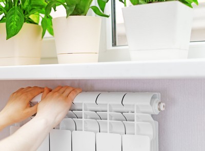 Tyrowicz: Realne koszty letnich kaloryferów [GRAPE]