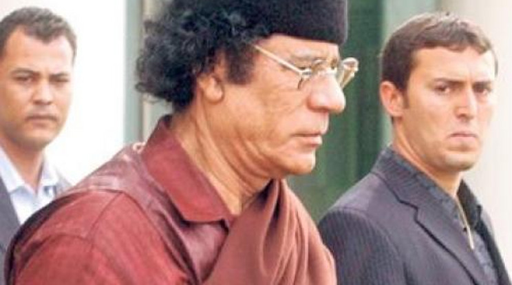 Könyvajánló: Akit Kadhafi megerőszakolt