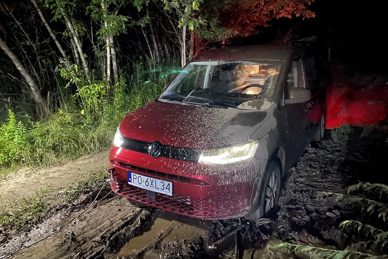 Teren nie wyglądał na trudny, ale do walki zabrakło napędu 4x4