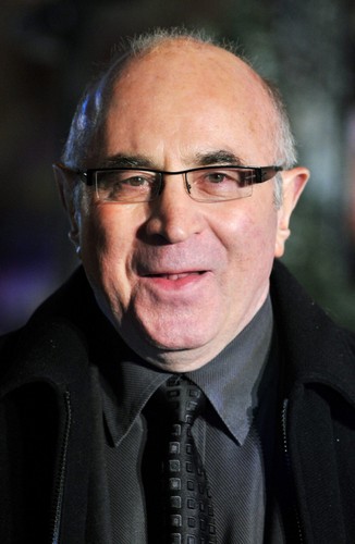 Bob Hoskins (1942 – 2014)