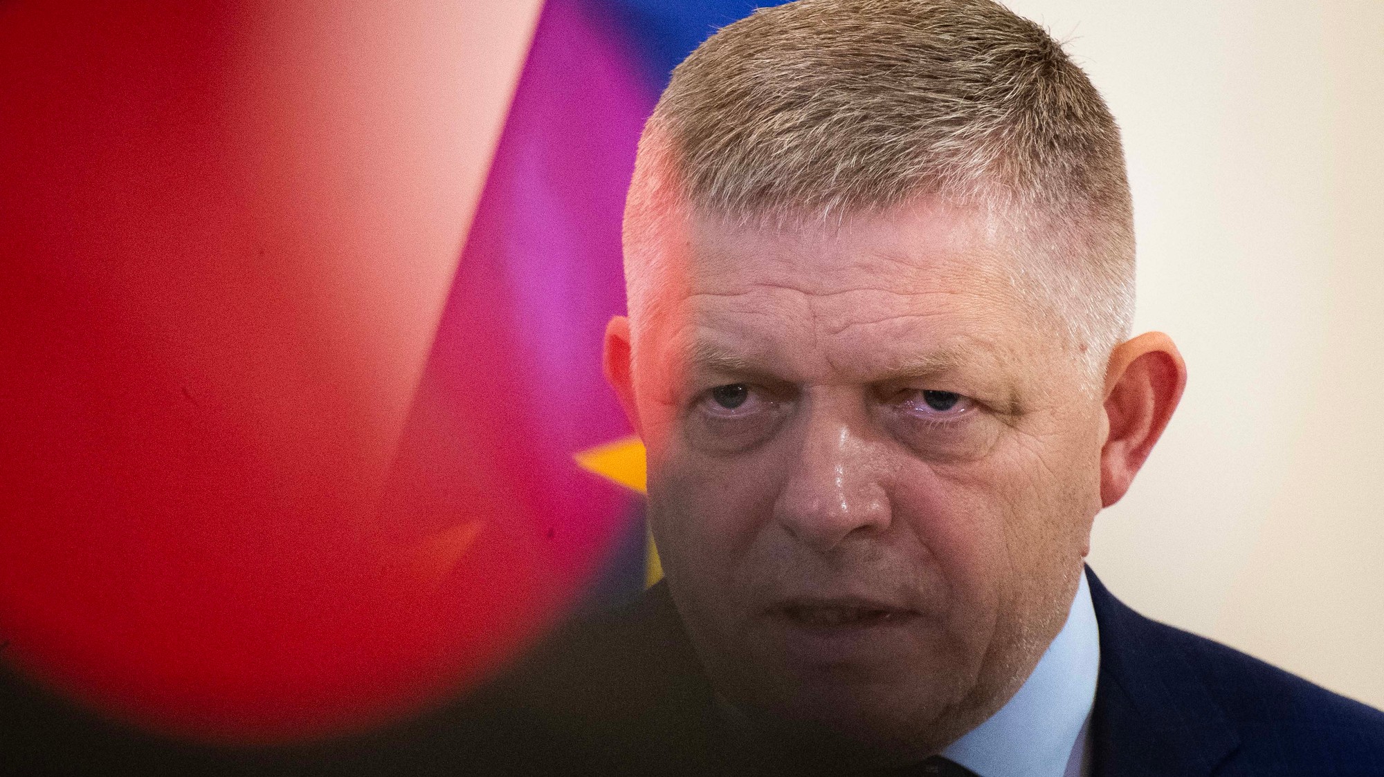 Predseda vlády SR Robert Fico (Smer-SD).