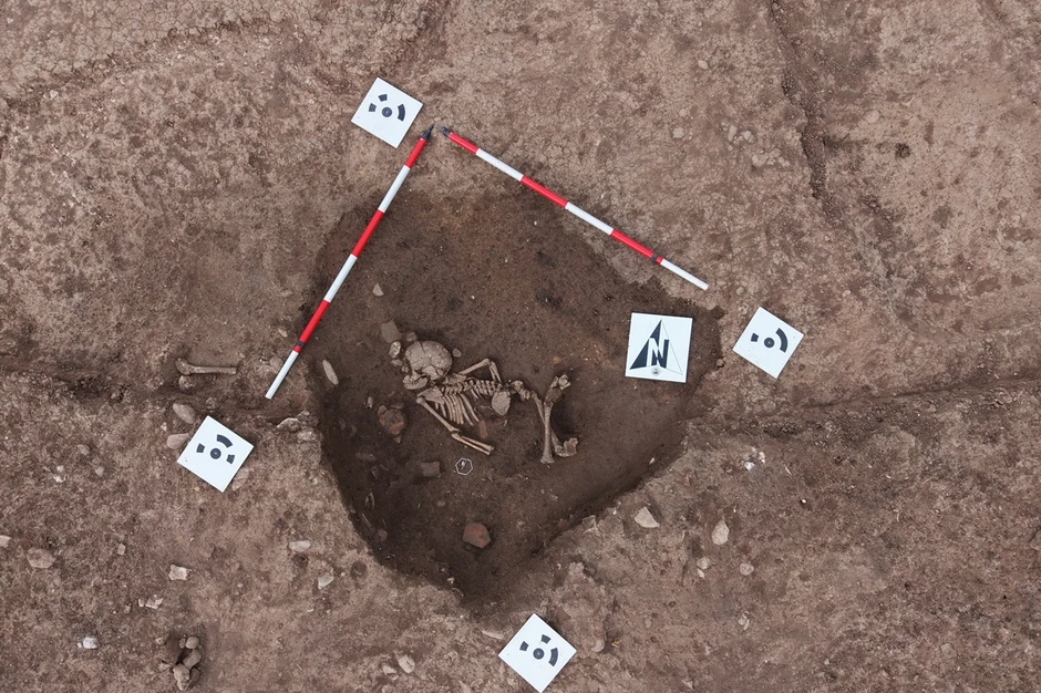 Starčevački grobovi