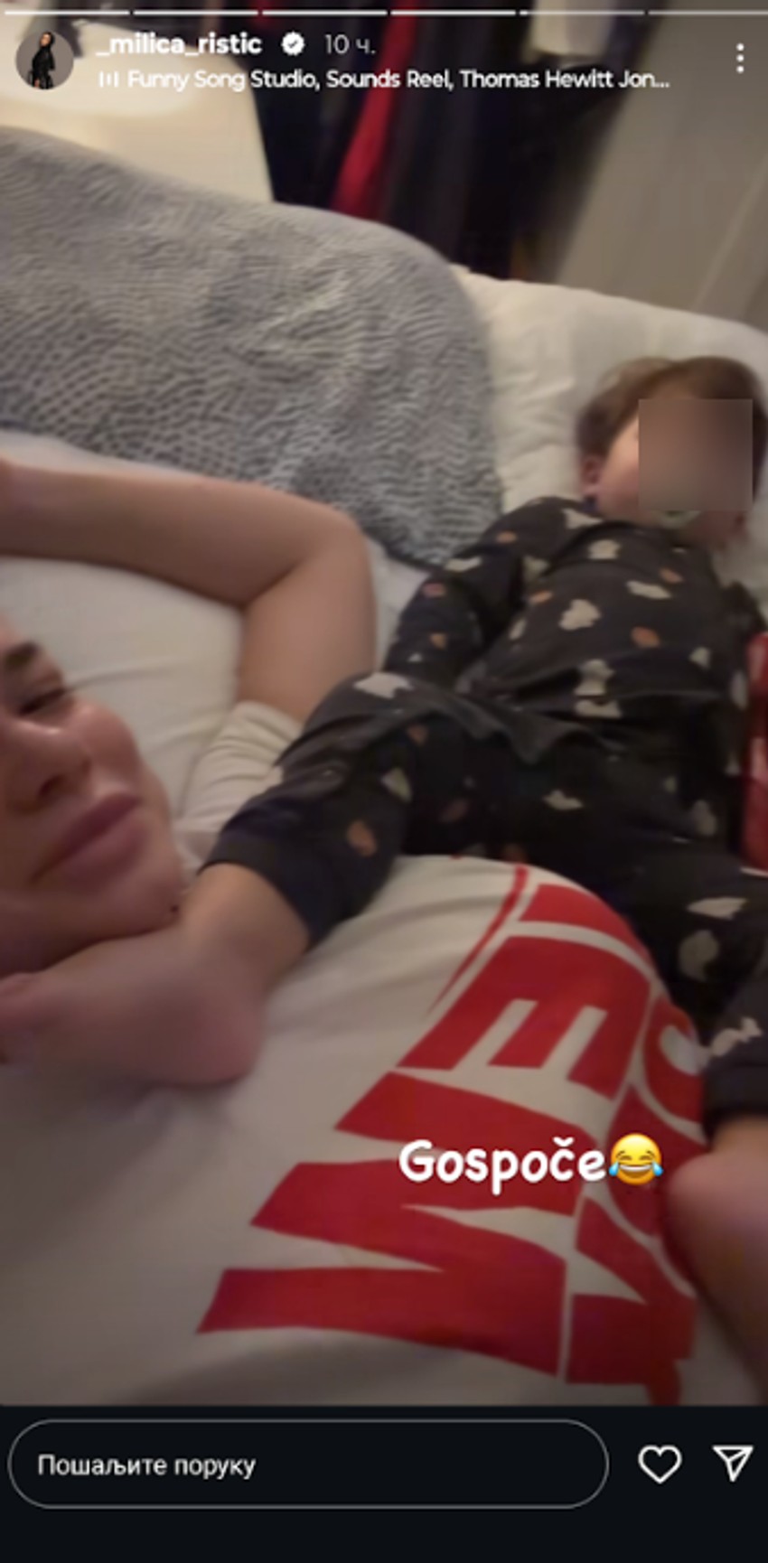 Milica Ristić uživa sa sinom