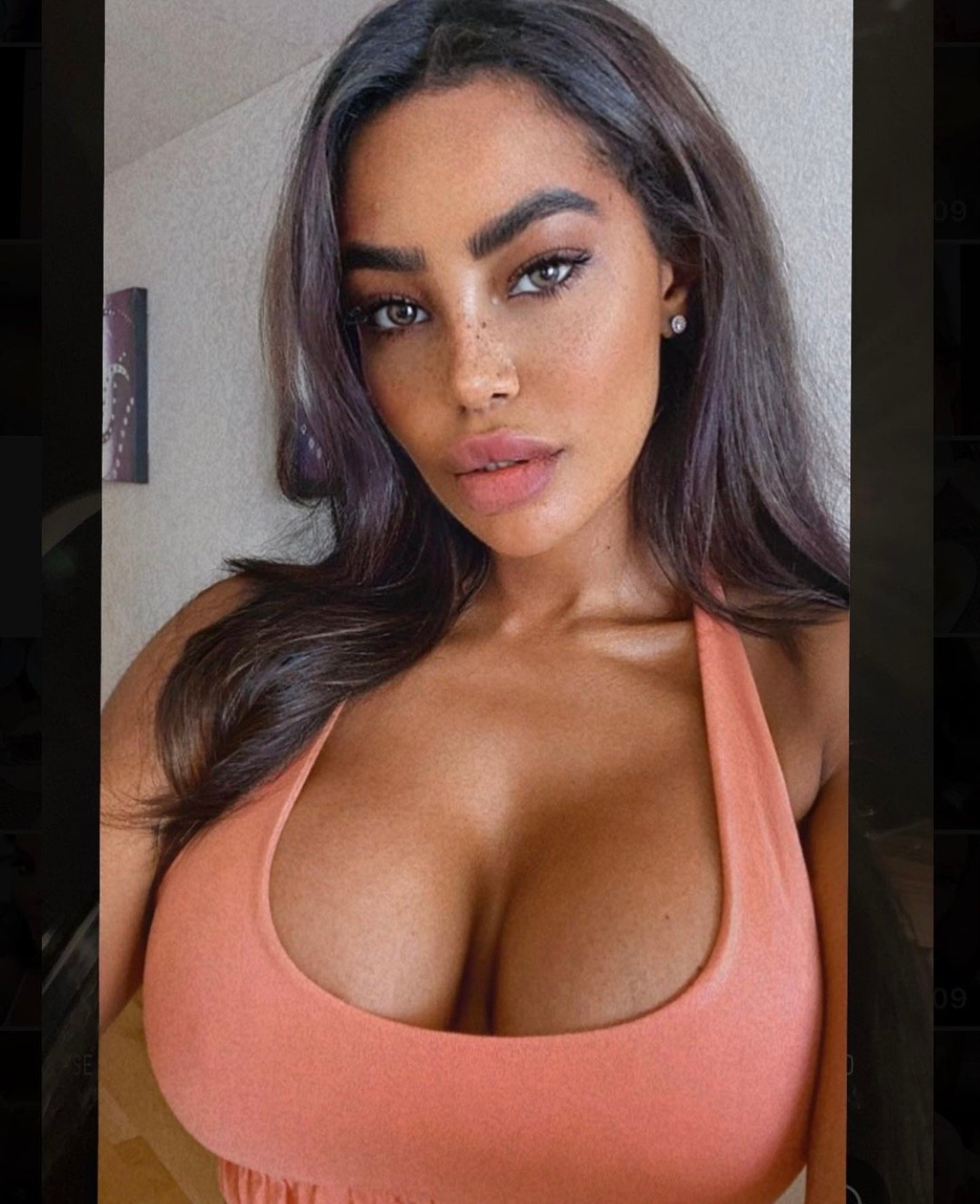 Tabby sa okrem modelingu objavila aj vo videoklipoch rôznych známych spevákov.