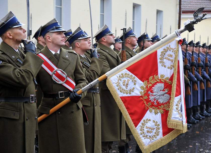 Generałowie odchodzą ze służby