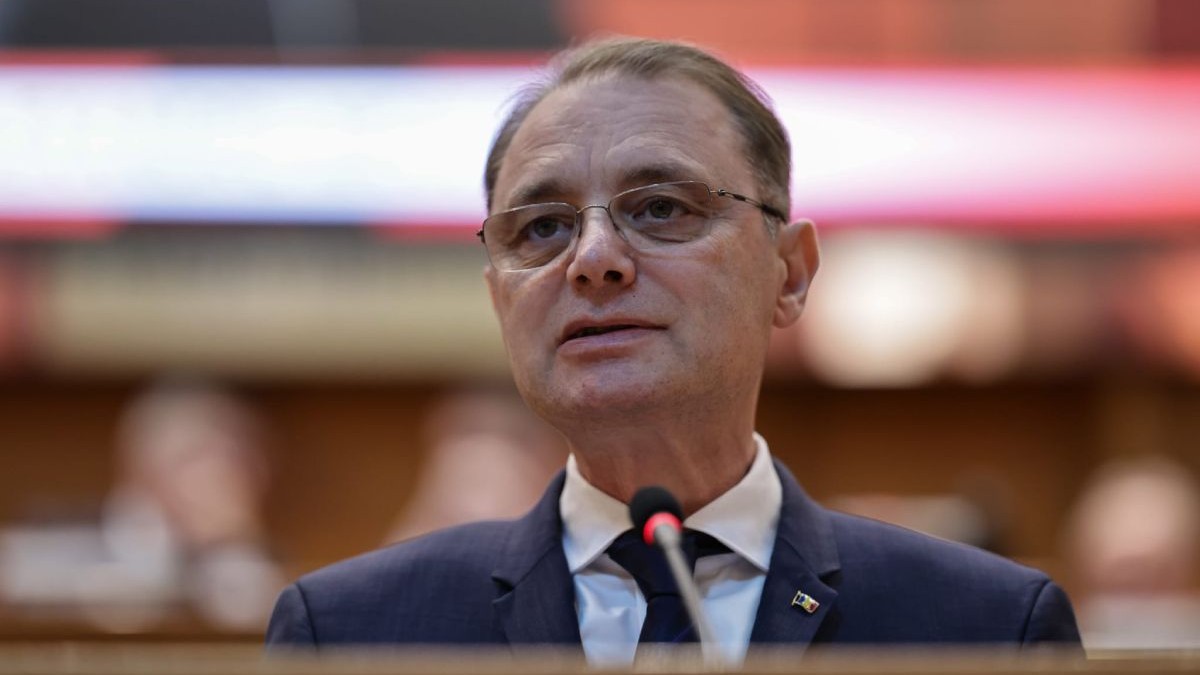 Guvernul Luca Niculescu a fost votat în Parlament. Lista completă a miniștrilor și programul de guvernare