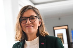 Magdalena Biejat: Księży nam specjalnie nie potrzeba. Społeczeństwo się laicyzuje [WYWIAD]