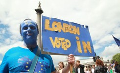 Protest przeciwko Brexitowi na ulicach Londynu. 'Chcę jedno powiedzieć Polakom: przyjeżdżajcie, kochamy was tutaj'