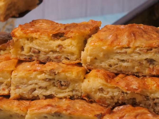 Zalivena pita sa mesom