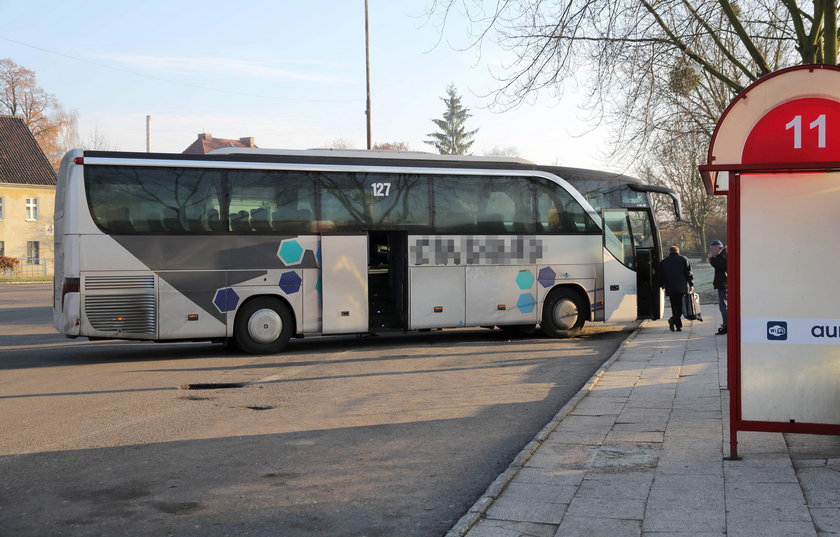 To tym autobusem jechał zarażony Polak