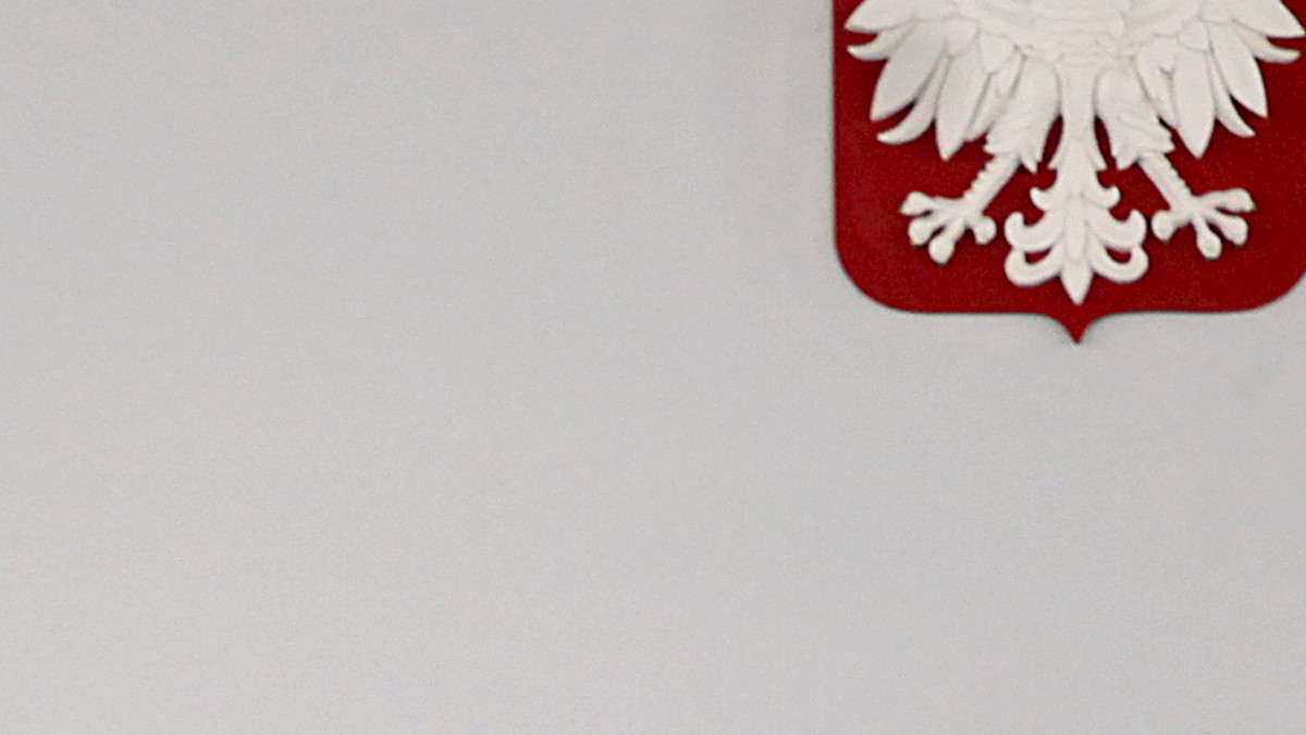 "Dziennik Gazeta Prawna": Donald Tusk i Grzegorz Schetyna zawarli porozumienie w sprawie podziału miejsc w zarządzie Platformy Obywatelskiej. Wolne osiem miejsc mają obsadzić po połowie osoby wskazane przez Tuska i Schetynę.
