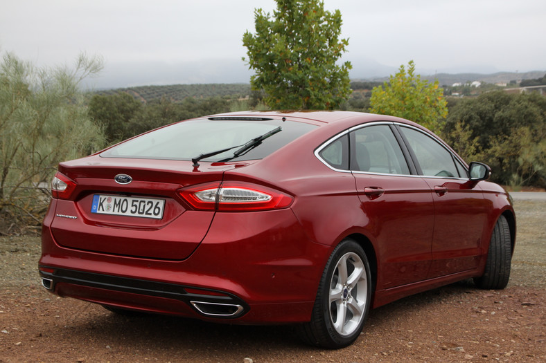 Ford Mondeo 2015