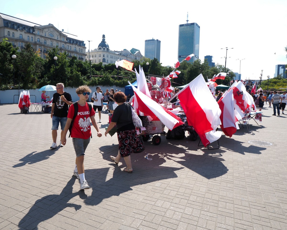 1 sierpnia wolny od pracy? Sprawa trafiła do rządu