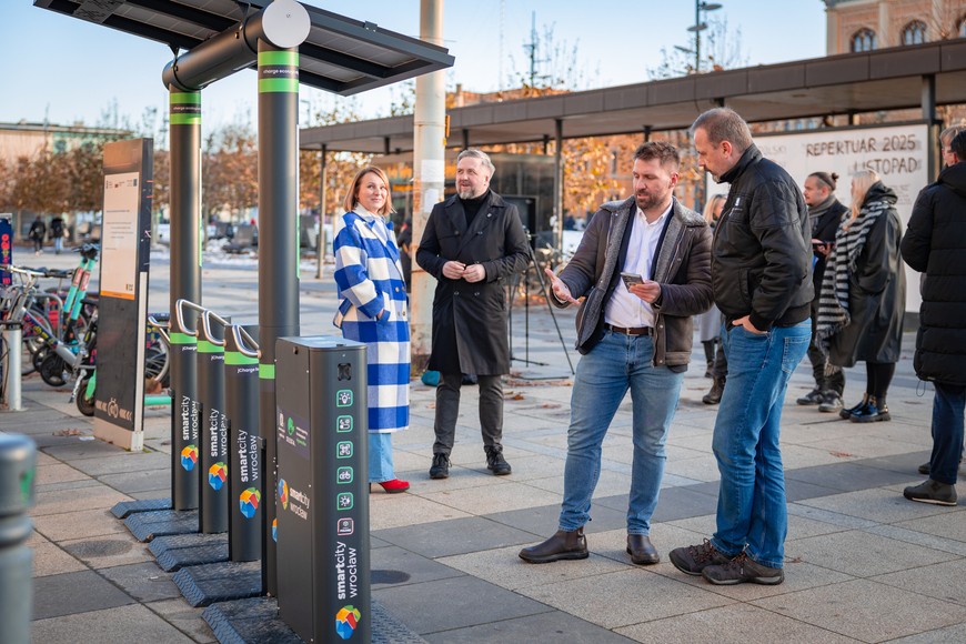 Z ładowarek można korzystać bezpłatnie