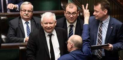 PiS miażdży konkurencję. W Sejmie będą jeszcze oni