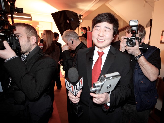 Korespondent TV U1Bator, wysłannik programu Szymona Majewskiego, Bilguun Ariunbaatar