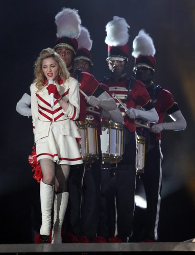 Madonna podczas koncertu w Abu Dhabi